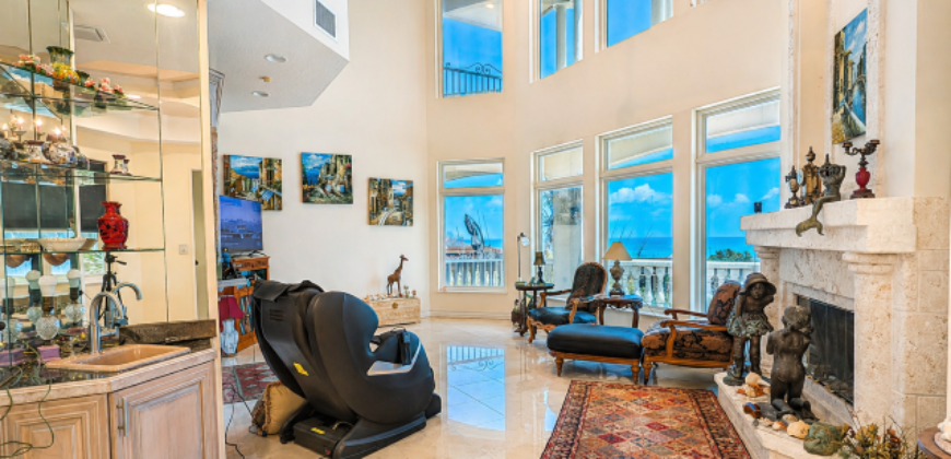 8327 South Highway A1A